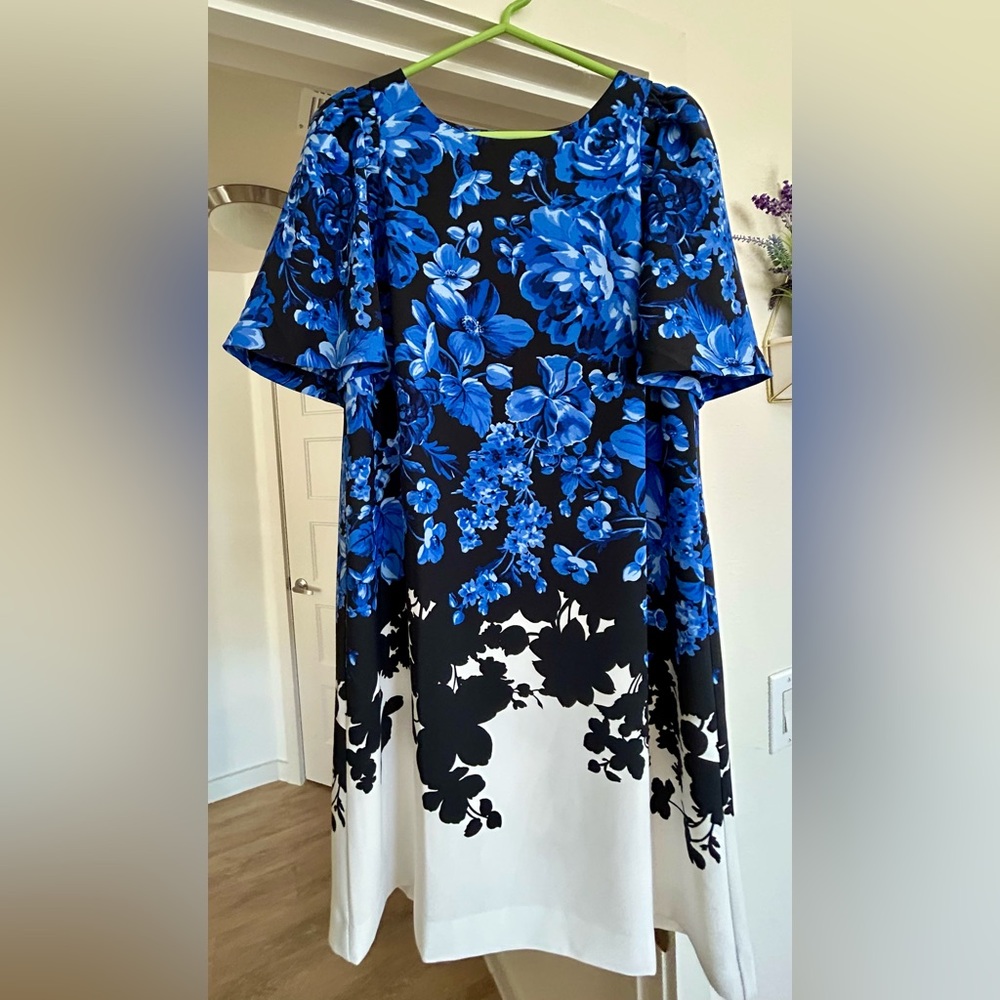 Ann Taylor Blue and Black Floral Dress